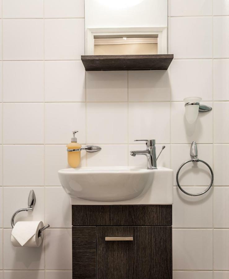 Exceptionally Located Studio Apartment Athens Luaran gambar